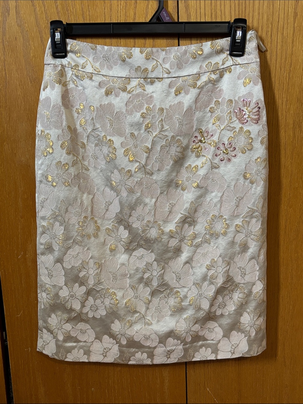 Floral Jacquard Pencil Skirt in Ivory and Pink with Gold Accents